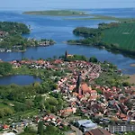Unter Den Kiefern 93 Og Röbel