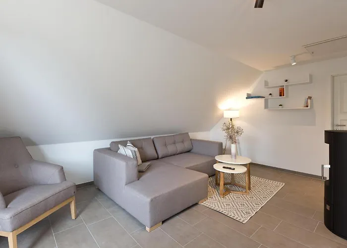 Unter Den Kiefern 93 Og Apartamento Röbel