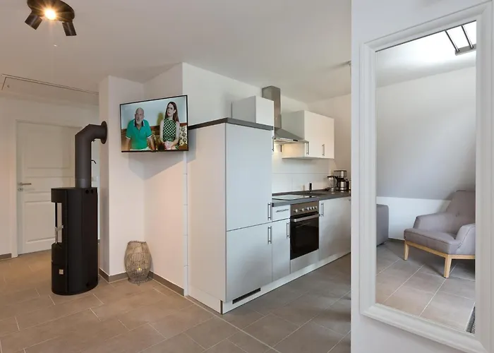 Unter Den Kiefern 93 Og * Röbel