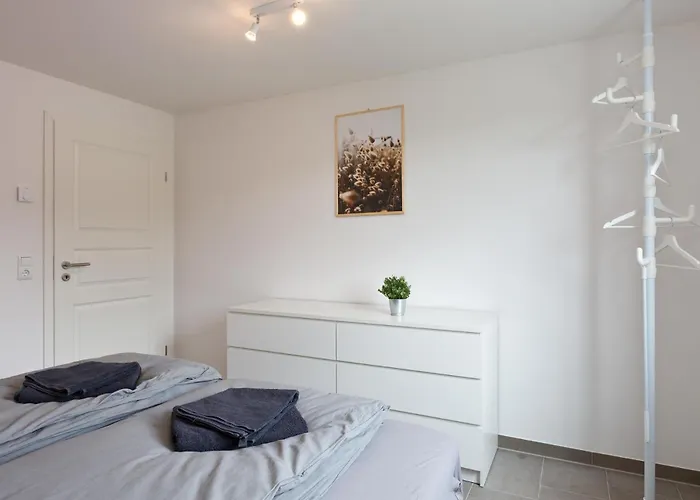 Unter Den Kiefern 93 Og *