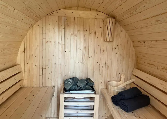 Unter Den Kiefern 93 Og Apartamento Röbel